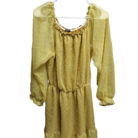 Boohoo off shoulder dress yellow size 20 Swiss dot plus size Dooby skater - Picture 2 of 8